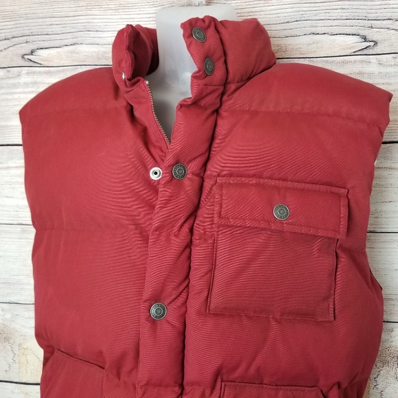 OLD NAVY SIZE M VEST RED - Picture 2 of 5